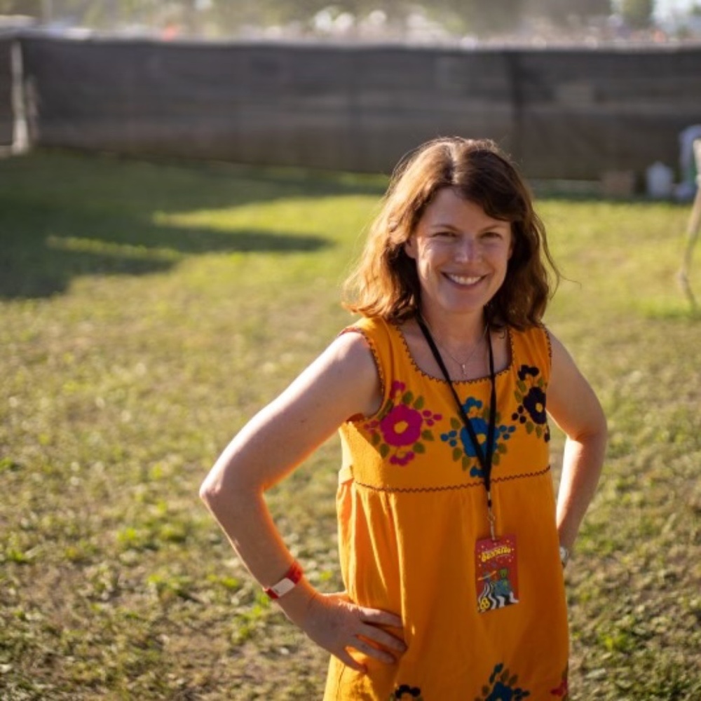 Meet your Posher, Leslie